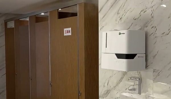 衛生間使用場景視頻